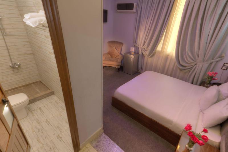 Capital Bed & Breakfast 3*