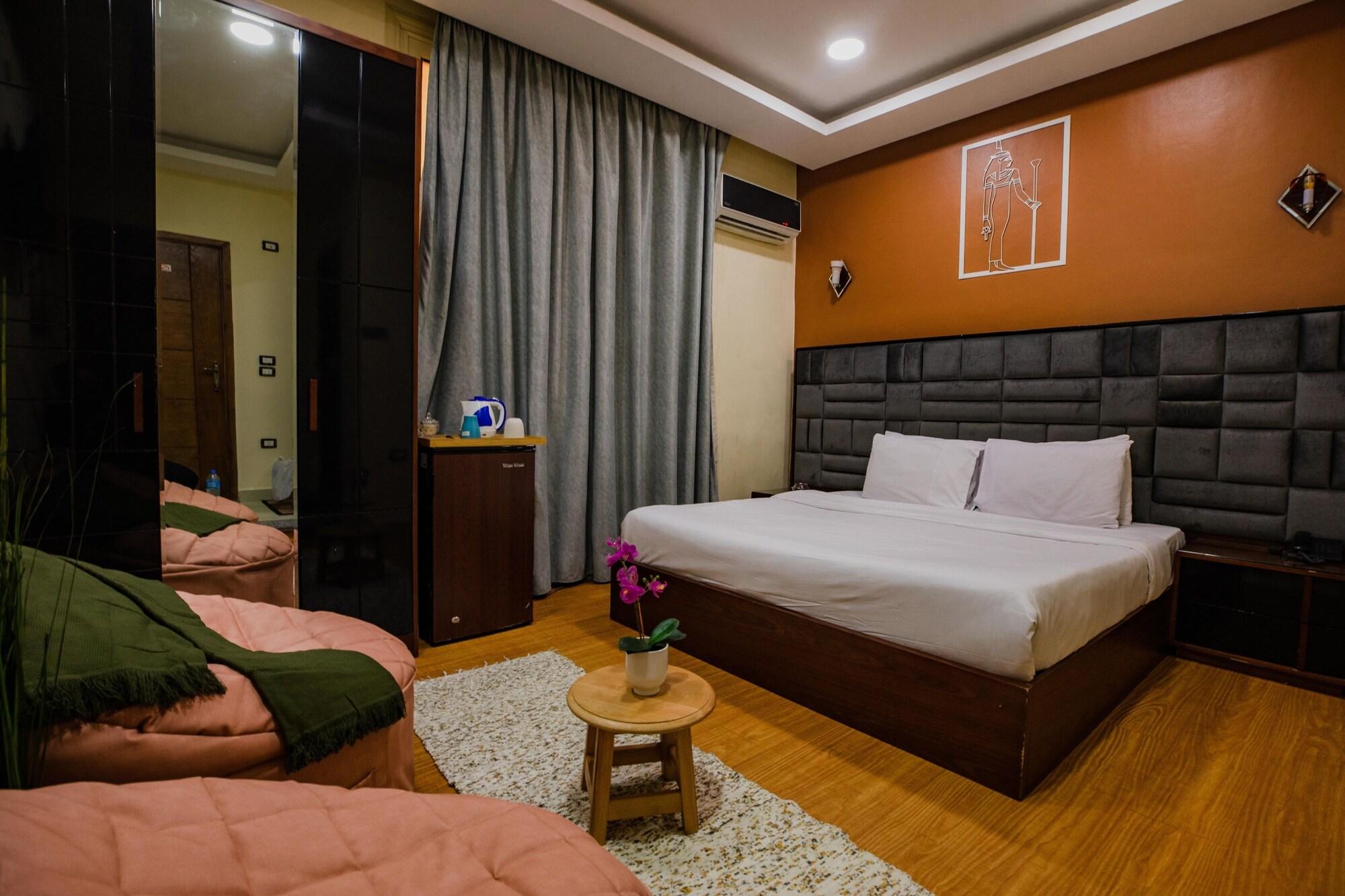 Bed & Breakfast Capital 3*